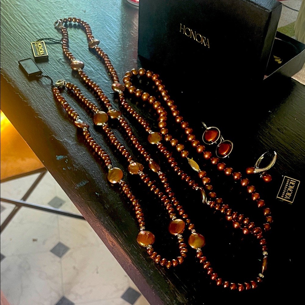 Honora Lustrous Brown Pearl Necklace Set